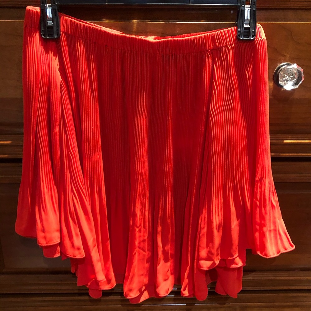 Vince Camuto off the shoulder blouse. Small